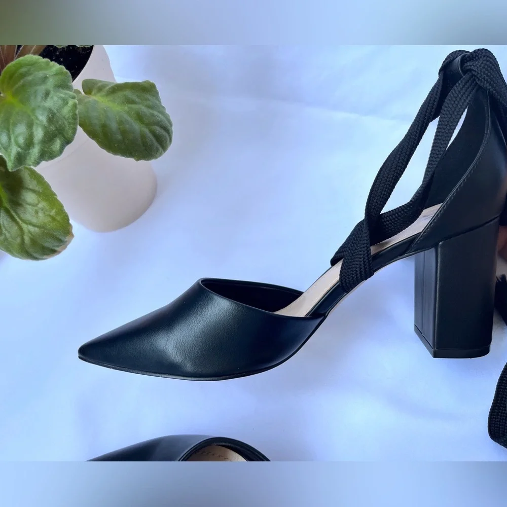 H&M | Black Tie-Up Block Heels - Picture 6 of 16